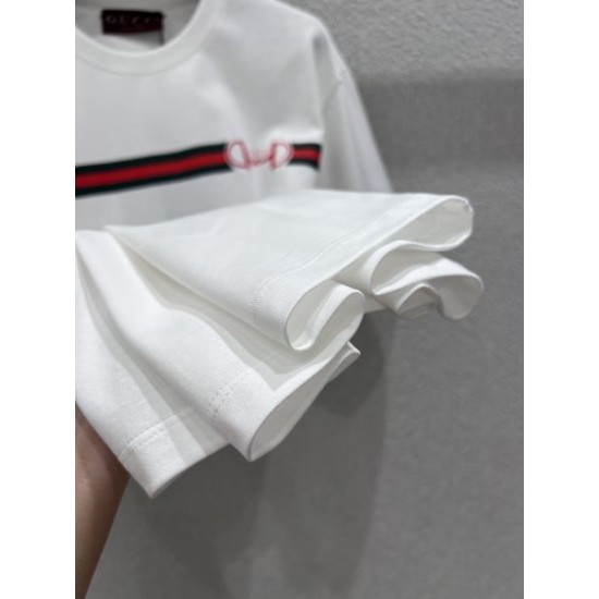 2026新品 半袖Tシャツ GUCCI グッチ スタイリッシュな存在感