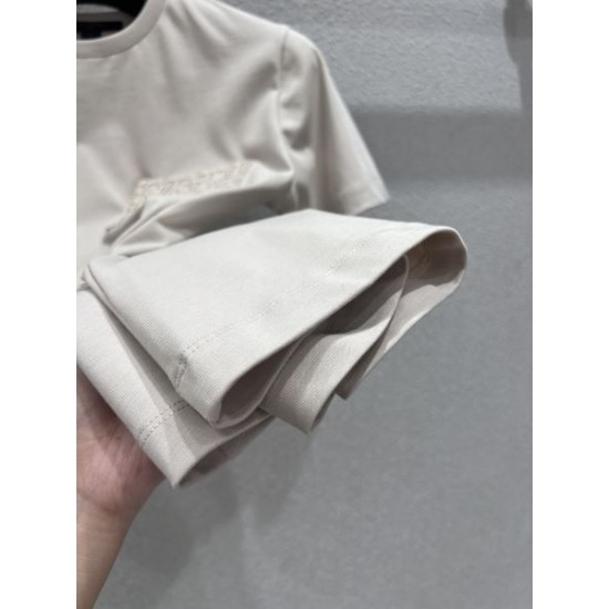 2026新品 半袖Tシャツ LOUIS VUITTON ルイヴィトン レトロ感漂うデザイン