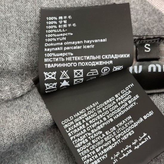 2026新品 半袖ニットトップス MIU MIU ミュウミュウ 圧倒的人気の最新作