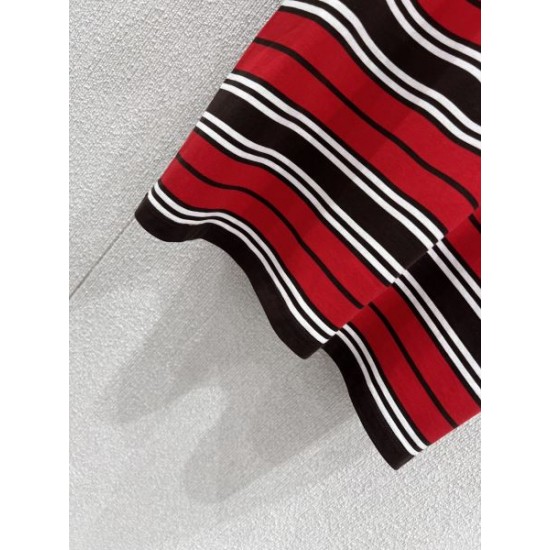 2026新品 半袖Tシャツ PRADA プラダ 今季トレンドを先取り