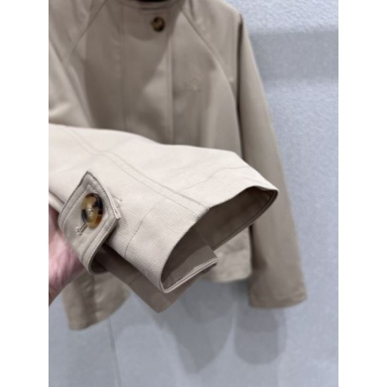 2026新品 アウター LOEWE ロエベ 買い逃し厳禁の注目作