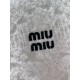 2026新品 ニットカーディガン MIU MIU ミュウミュウ 甘辛ミックスの旬デザイン