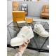 LOUIS VUITTON ルイヴィトン 2025SS 人気爆発 メンズ用 カジュアルシューズ LOUIS VUITTON ルイヴィトン 2025SS 人気爆発 メンズ用 カジュアルシューズ