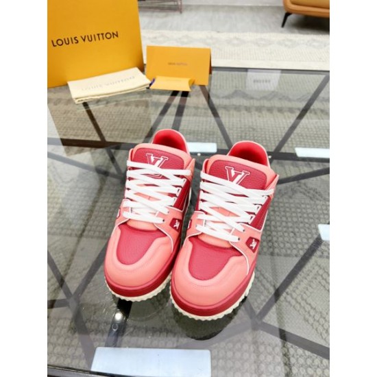 LOUIS VUITTON ルイヴィトン 2025SS 注文殺到 メンズ用 カジュアルシューズ LOUIS VUITTON ルイヴィトン 2025SS 注文殺到 メンズ用 カジュアルシューズ
