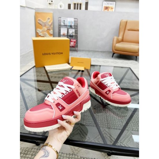 LOUIS VUITTON ルイヴィトン 2025SS 注文殺到 メンズ用 カジュアルシューズ LOUIS VUITTON ルイヴィトン 2025SS 注文殺到 メンズ用 カジュアルシューズ