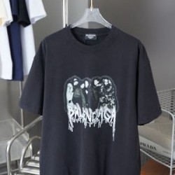 2025SS 半袖Tシャツ BALENCIAGA バレンシアガ 斬新なスタイル