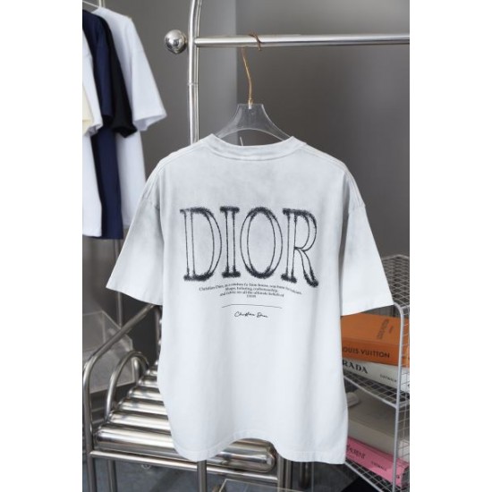 2025SS 半袖Tシャツ DIOR ディオール これさえ押さえればOK! 2025SS 半袖Tシャツ DIOR ディオール これさえ押さえればOK!