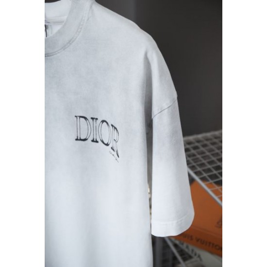 2025SS 半袖Tシャツ DIOR ディオール これさえ押さえればOK! 2025SS 半袖Tシャツ DIOR ディオール これさえ押さえればOK!