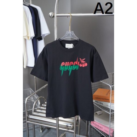 2025SS 半袖Tシャツ GUCCI グッチ 今年の春夏先行販売新作 2025SS 半袖Tシャツ GUCCI グッチ 今年の春夏先行販売新作