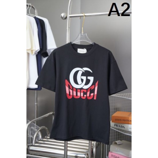2025SS 半袖Tシャツ GUCCI グッチ 大注目を浴びる春夏新作 2025SS 半袖Tシャツ GUCCI グッチ 大注目を浴びる春夏新作
