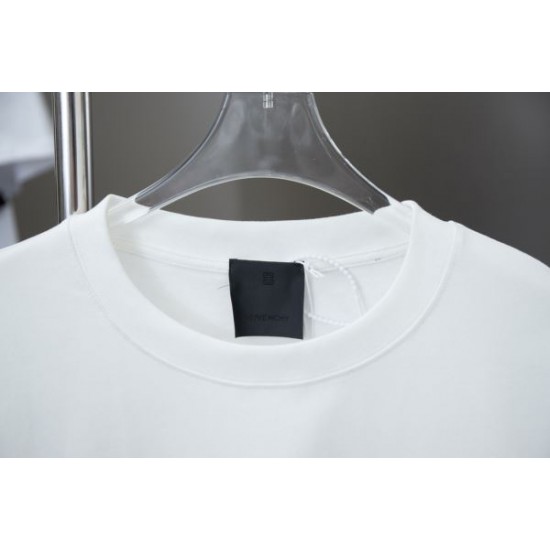 2025SS 半袖Tシャツ GIVENCHY ジバンシィ 着まわし抜群カラー 2025SS 半袖Tシャツ GIVENCHY ジバンシィ 着まわし抜群カラー