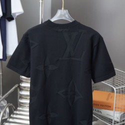 2025SS 半袖Tシャツ LOUIS VUITTON ルイヴィトン 抜け感のある