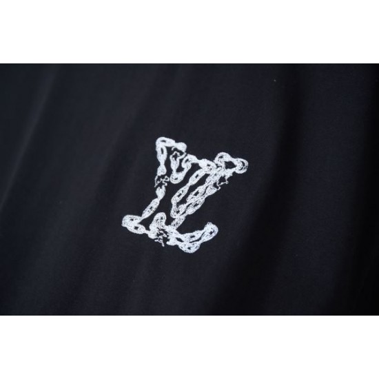 2025SS 半袖Tシャツ LOUIS VUITTON ルイヴィトン セールで格安 2025SS 半袖Tシャツ LOUIS VUITTON ルイヴィトン セールで格安