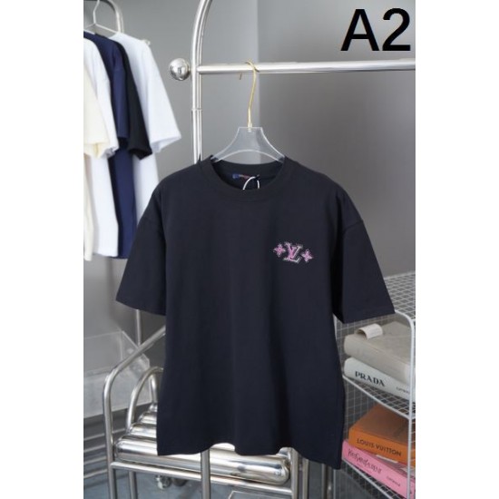 2025SS 半袖Tシャツ LOUIS VUITTON ルイヴィトン 愛用ブランド 2025SS 半袖Tシャツ LOUIS VUITTON ルイヴィトン 愛用ブランド