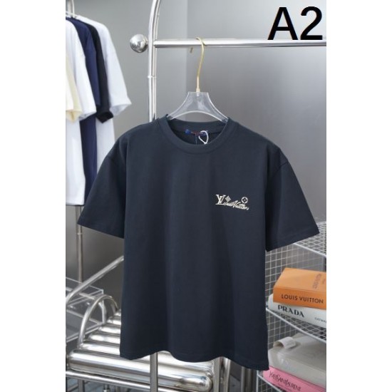 2025SS 半袖Tシャツ LOUIS VUITTON ルイヴィトン 支持が急上昇 2025SS 半袖Tシャツ LOUIS VUITTON ルイヴィトン 支持が急上昇
