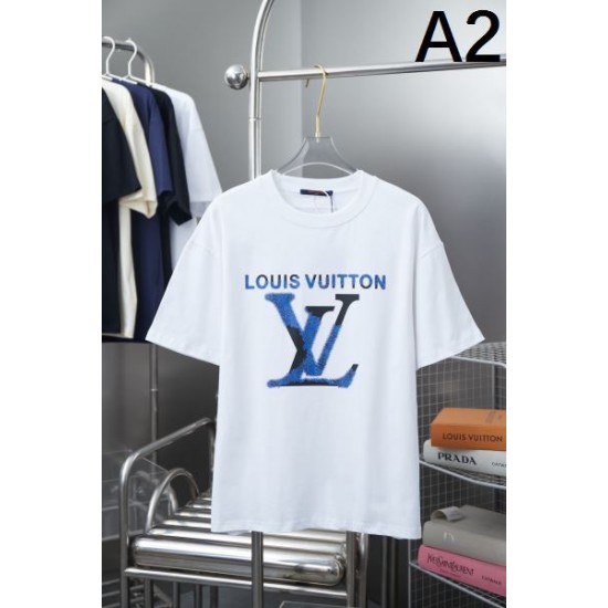 2025SS 半袖Tシャツ LOUIS VUITTON ルイヴィトン 最安価格新品 2025SS 半袖Tシャツ LOUIS VUITTON ルイヴィトン 最安価格新品