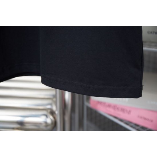 2025SS 半袖Tシャツ PRADA プラダ この時季だからお買い得