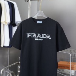 2025SS 半袖Tシャツ PRADA プラダ 一番注目されている商品