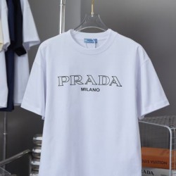 2025SS 半袖Tシャツ PRADA プラダ 一番注目されている商品