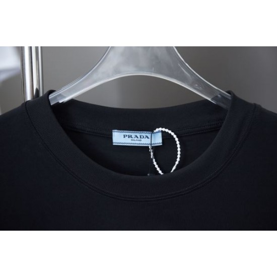 2025SS 半袖Tシャツ PRADA プラダ ファッション感度の高い