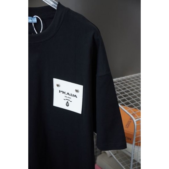 2025SS 半袖Tシャツ PRADA プラダ ファッション感度の高い