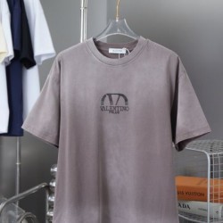 2025SS 半袖Tシャツ VALENTINO ヴァレンティノ 目が離せない