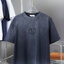 2025SS 半袖Tシャツ VALENTINO ヴァレンティノ 目が離せない