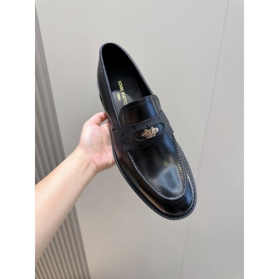 LOUIS VUITTON ルイヴィトン 2025SS 大変お得 メンズ用 ビジネスシューズ LOUIS VUITTON ルイヴィトン 2025SS 大変お得 メンズ用 ビジネスシューズ