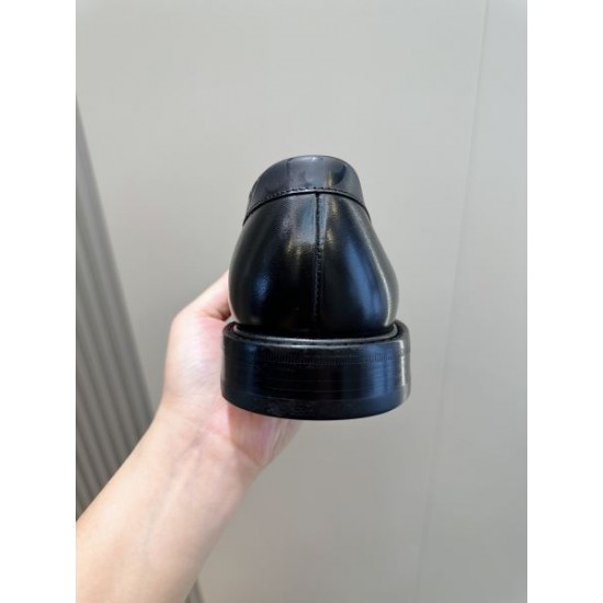 LOUIS VUITTON ルイヴィトン 2025SS 大変お得 メンズ用 ビジネスシューズ LOUIS VUITTON ルイヴィトン 2025SS 大変お得 メンズ用 ビジネスシューズ