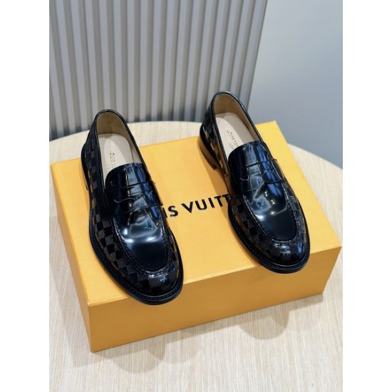 LOUIS VUITTON ルイヴィトン 2025SS 入手困難 メンズ用 ビジネスシューズ LOUIS VUITTON ルイヴィトン 2025SS 入手困難 メンズ用 ビジネスシューズ