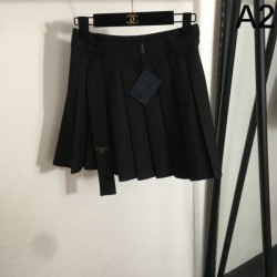 2025SS スカート PRADA プラダ 雑誌掲載も多数注目の新作