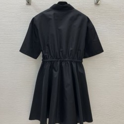 2025SS ワンピース PRADA プラダ 昨年も人気のアイテム新品