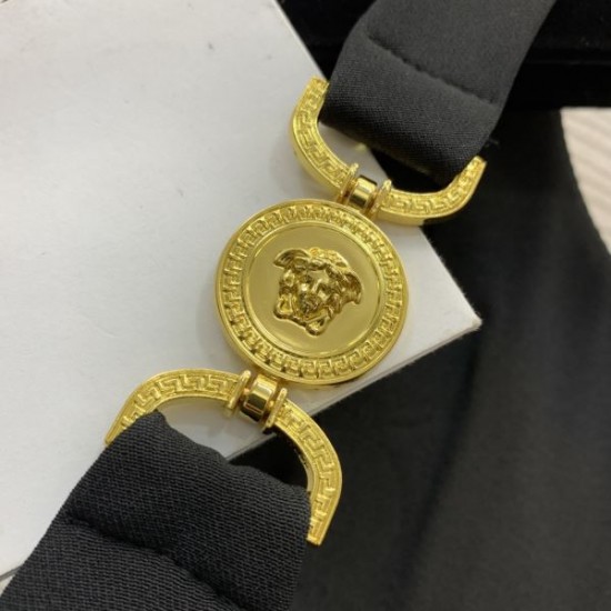 2025SS ワンピース VERSACE ヴェルサーチェ ロングシーズン活躍