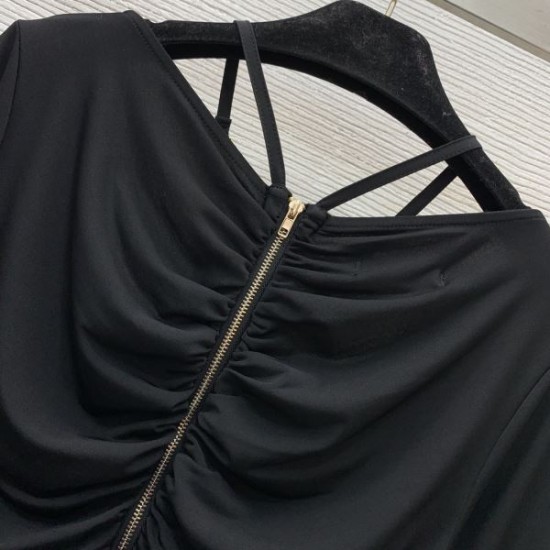 2025SS ワンピース VERSACE ヴェルサーチェ 販売店舗限定モデル 2025SS ワンピース VERSACE ヴェルサーチェ 販売店舗限定モデル