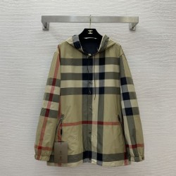 2025SS ブルゾンコート BURBERRY バーバリー ベスト系のアイテム