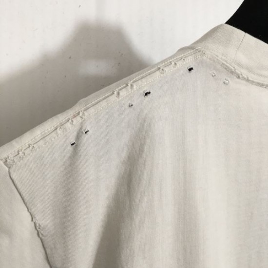 2025SS 半袖Tシャツ BALENCIAGA バレンシアガ おしゃれ上級者を目指す 2025SS 半袖Tシャツ BALENCIAGA バレンシアガ おしゃれ上級者を目指す