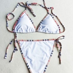 BURBERRY バーバリー 2025SS クリスマスプレゼントにも 水着