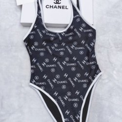 CHANEL シャネル 2025SS 日本でも根強い人気のブランド 水着