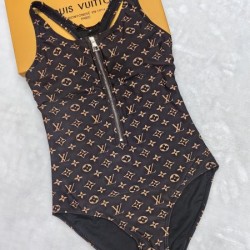 LOUIS VUITTON ルイヴィトン 2025SS 雑誌にも掲載アイテム 水着