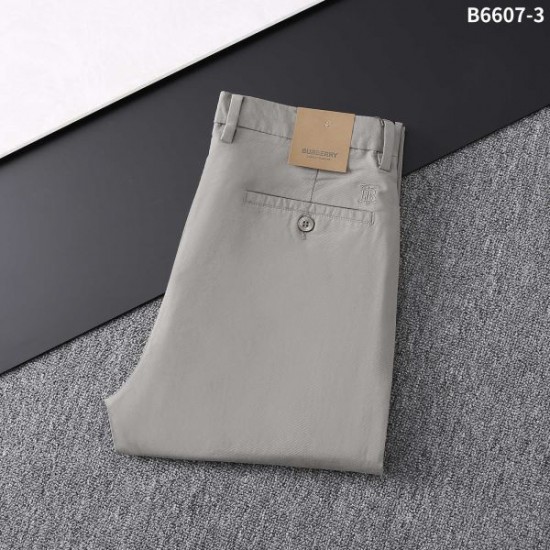 2025SS カジュアルパンツ BURBERRY バーバリー トレンド感満載 2025SS カジュアルパンツ BURBERRY バーバリー トレンド感満載