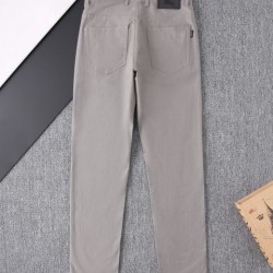 2025SS カジュアルパンツ BURBERRY バーバリー プレゼントにも