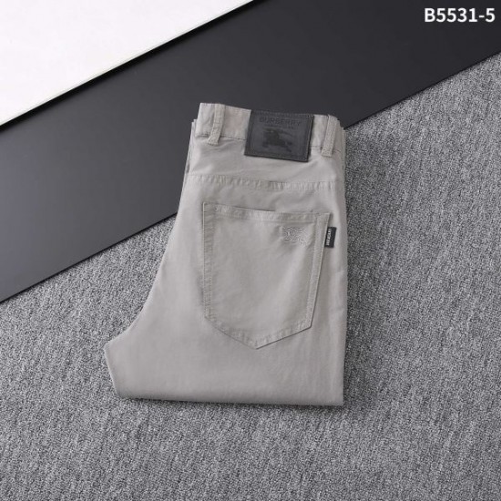 2025SS カジュアルパンツ BURBERRY バーバリー プレゼントにも 2025SS カジュアルパンツ BURBERRY バーバリー プレゼントにも