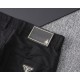 2025SS カジュアルパンツ PRADA プラダ レトロ感のあるデザイン 2025SS カジュアルパンツ PRADA プラダ レトロ感のあるデザイン