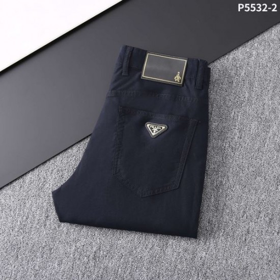 2025SS カジュアルパンツ PRADA プラダ オシャレだけど疲れない 2025SS カジュアルパンツ PRADA プラダ オシャレだけど疲れない