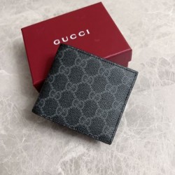 2025SS 海外限定モデル新作 GUCCI グッチ 二つ折り財布