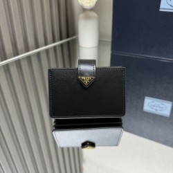 2025SS 今すぐ買えちゃう！新着 PRADA プラダ カードケース
