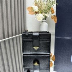 2025SS 今期新作人気の美ライン PRADA プラダ カードケース