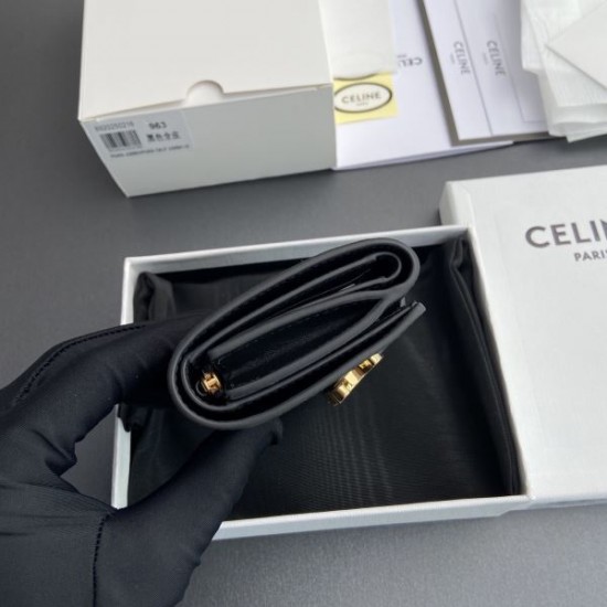 2025SS 最旬トレンド間違いなし CELINE セリーヌ 三つ折り財布 2025SS 最旬トレンド間違いなし CELINE セリーヌ 三つ折り財布