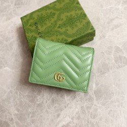 2025SS 著名人やセレブも愛用する GUCCI グッチ 二つ折り財布