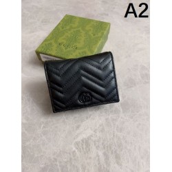 2025SS 今季爆発的な人気定番商品 GUCCI グッチ 二つ折り財布